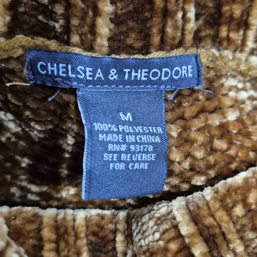 Chelsea & Theodore Golden Brown Turtleneck Sweater - Picture 8 of 8